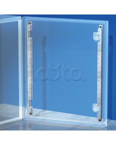 Рейки дверные, вертикальные, для шкафов CE В=600мм, 1 упаковка - 2шт. DKC R5S60 в Сочи Аксессуары для лотков Pintop.ru