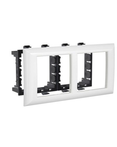 Рамка-суппорт Avanti белый для In-liner Front, 4 мод. DKC 4400914 в Сочи Аксессуары для лотков Pintop.ru