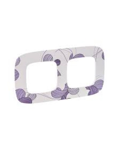 Рамка Legrand 754362 в Сочи Крепежные изделия Pintop.ru