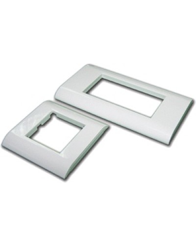 Накладка пластиковая TWT-FR45x90 в Сочи Аксессуары для стоек и шкафов Pintop.ru